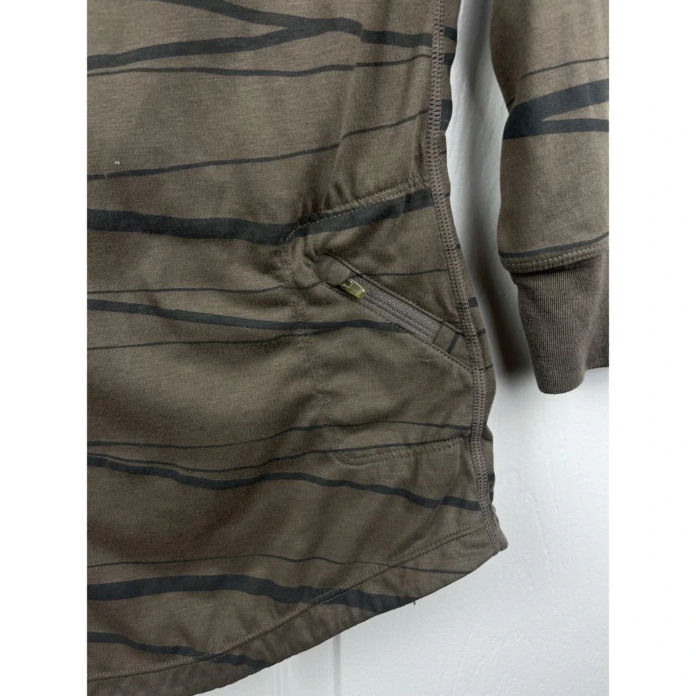 Nike running shirt